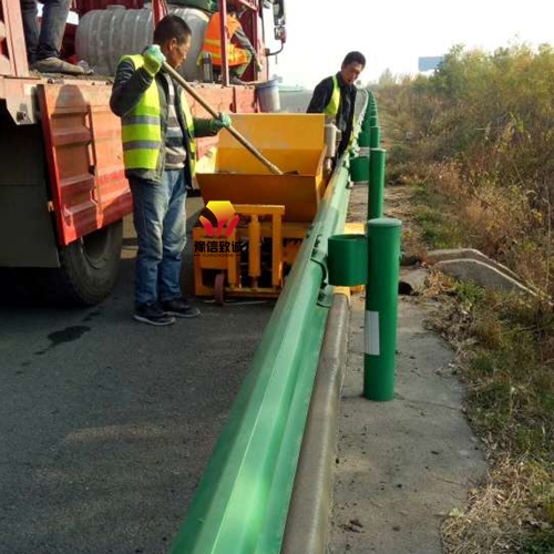 高速公路拦水带设备
